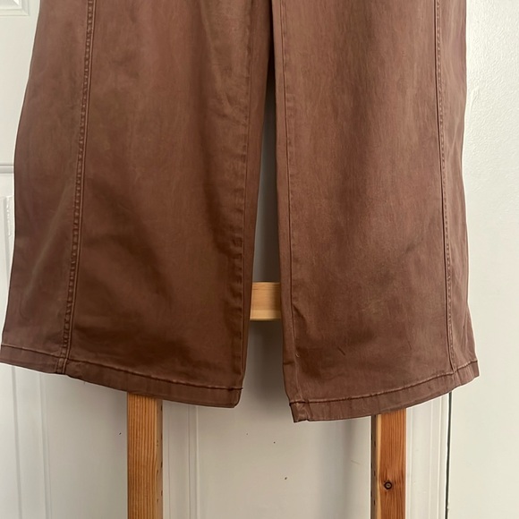 REgeneration by Celebrity Pink High Rise Wide Leg Pant - Picture 5 of 10